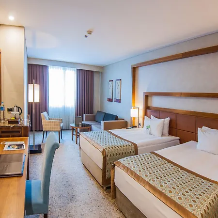 Dedeman Convention Center Hotel 5*