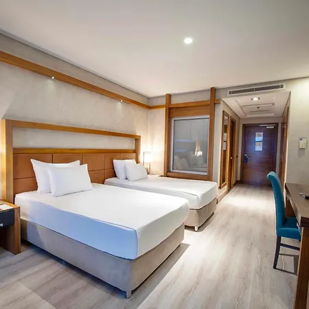 Dedeman Convention Center 5* Konya