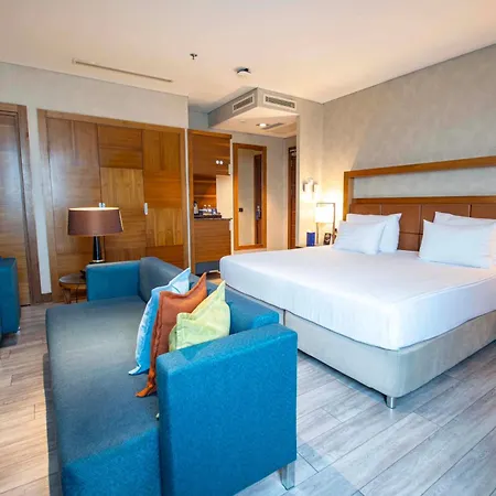 Dedeman Convention Center Otel 5*
