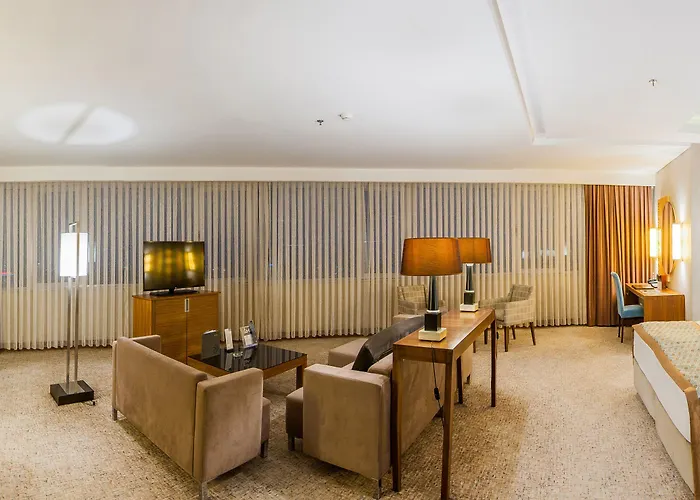 Hotel Dedeman Convention Center 5*