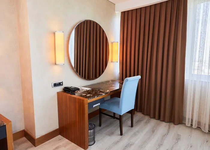 Dedeman Convention Center 5* Konya